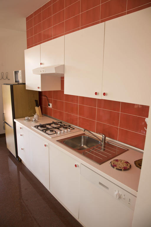 Amarenumana Aparthotel Phòng bức ảnh